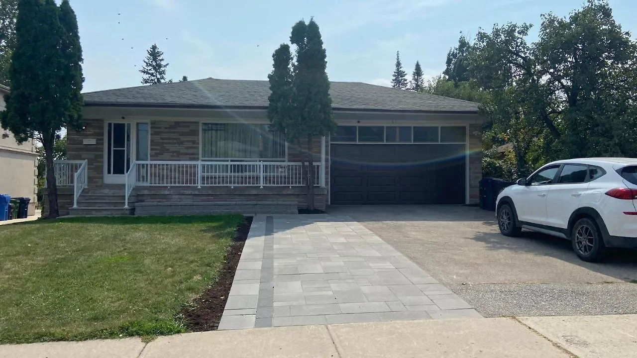 Apartment Spectacular 3 Bedroom 2 Wr House - Close To Airport Toronto
